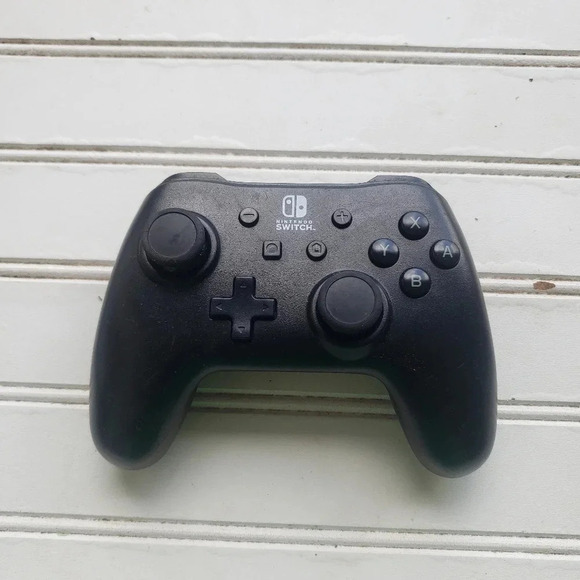 Power A Wired Controller for Nintendo Switch Matte Black Power No Cord Untested - Picture 1 of 7